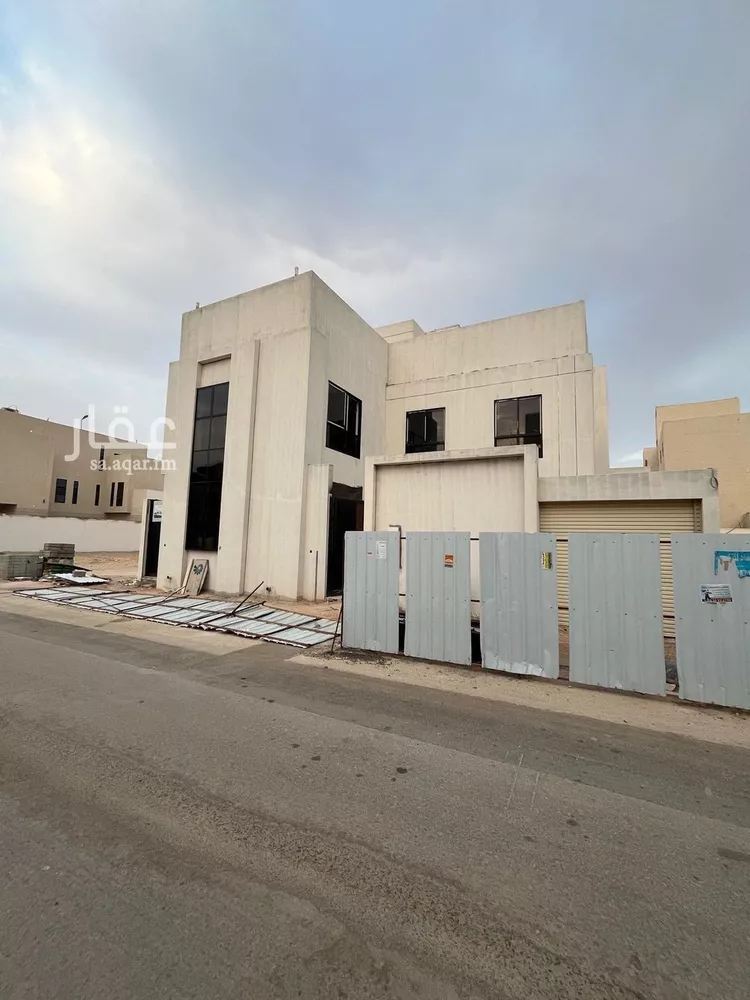 Villa for Sale in Riyadh Al Mahdiyah