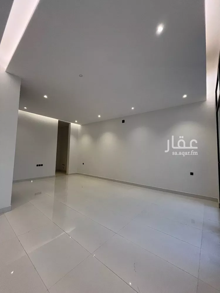 فيلا للبيع في شارع محمد بن أحمد الحجازي, حي المهدية, مدينة الرياض, منطقة الرياض صورة 2