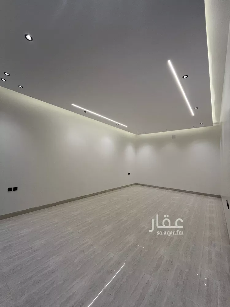 فيلا للبيع في شارع بدرالدين المرجاني, حي المهدية, مدينة الرياض, منطقة الرياض 7
