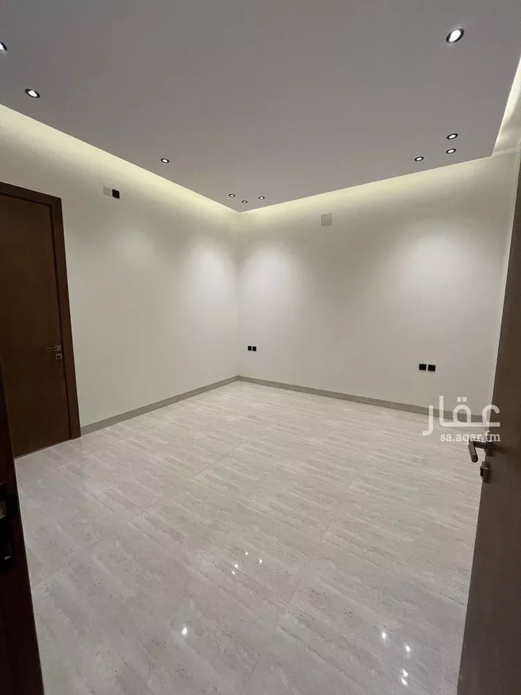فيلا للبيع في شارع بدرالدين المرجاني, حي المهدية, مدينة الرياض, منطقة الرياض صورة 5