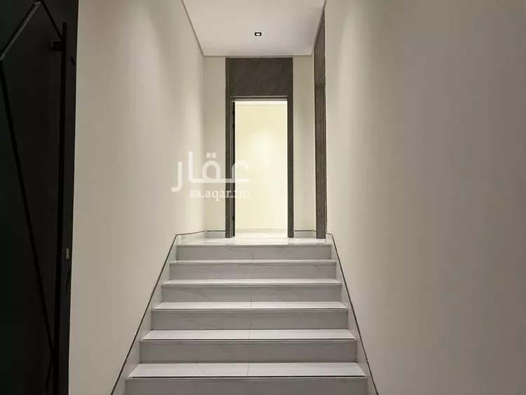 فيلا للبيع في شارع ابن أبي الشكر الفلكي, حي المهدية, مدينة الرياض, منطقة الرياض صورة 2