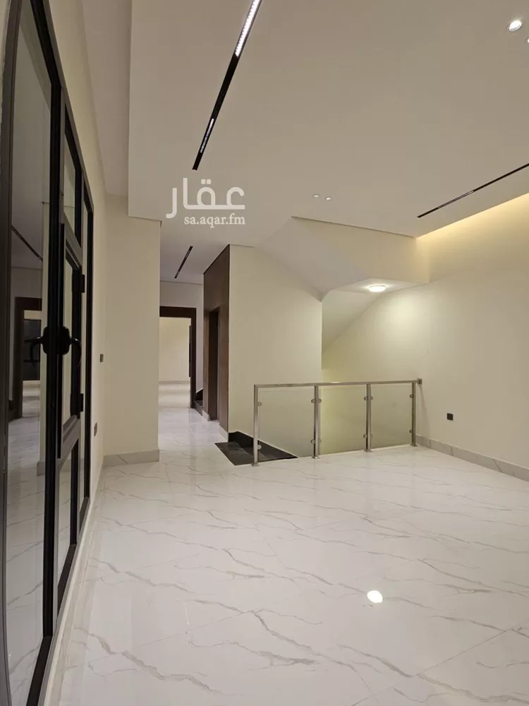 فيلا للبيع في شارع علي بن هبة الله, حي المهدية, مدينة الرياض, منطقة الرياض صورة 4