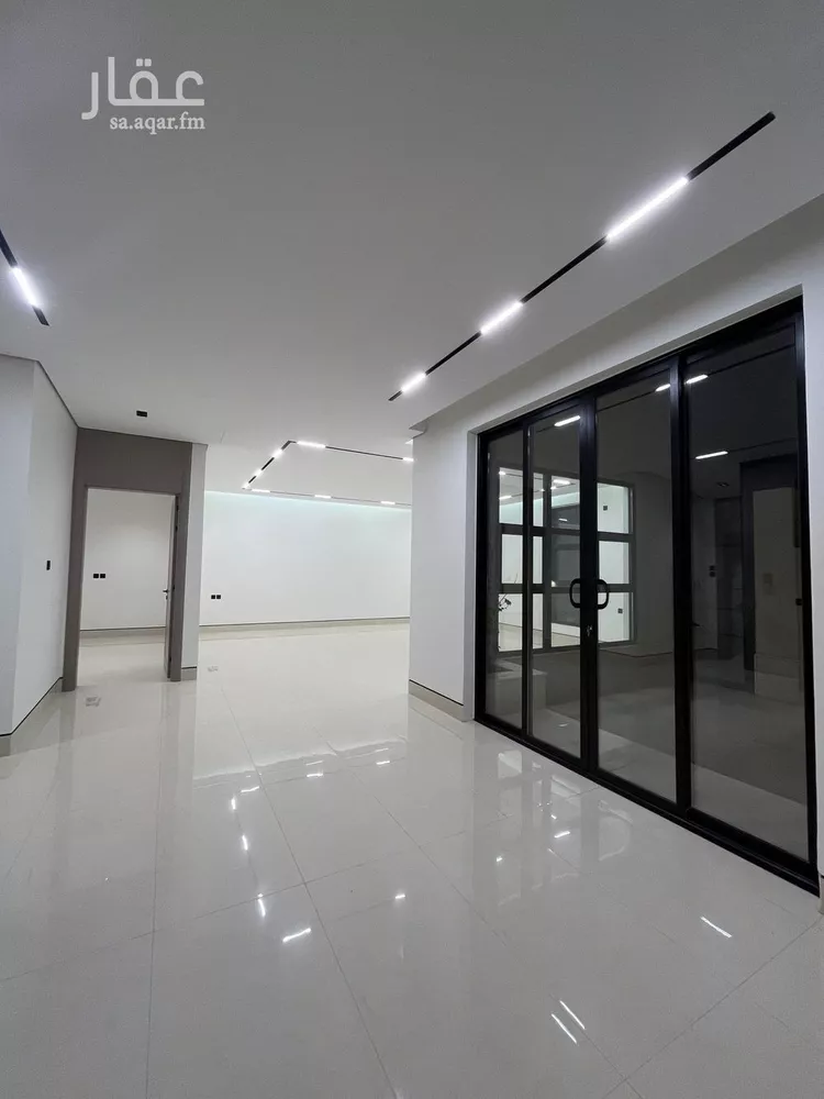 Villa for Sale in Riyadh Al Mahdiyah 6