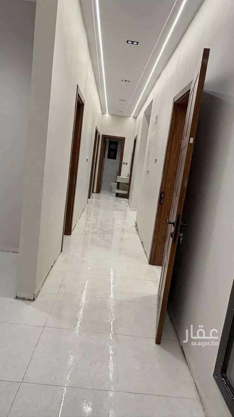 Building for Rent in Riyadh Al Mahdiyah صورة 3
