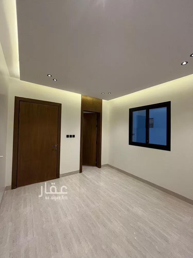 فيلا للبيع في شارع بدرالدين المرجاني, حي المهدية, مدينة الرياض, منطقة الرياض 14