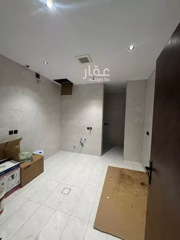 Floor for Sale in Riyadh Badr 11