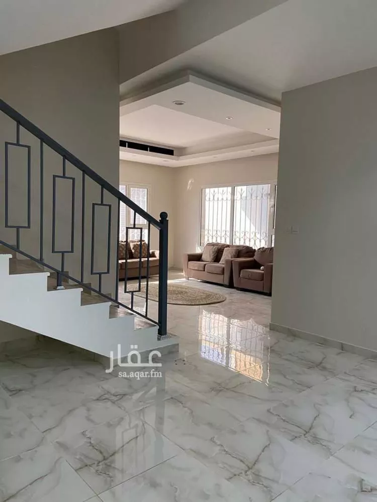 فيلا للبيع في شارع يحىى بن مسعود, حي المهدية, مدينة الرياض, منطقة الرياض صورة 4