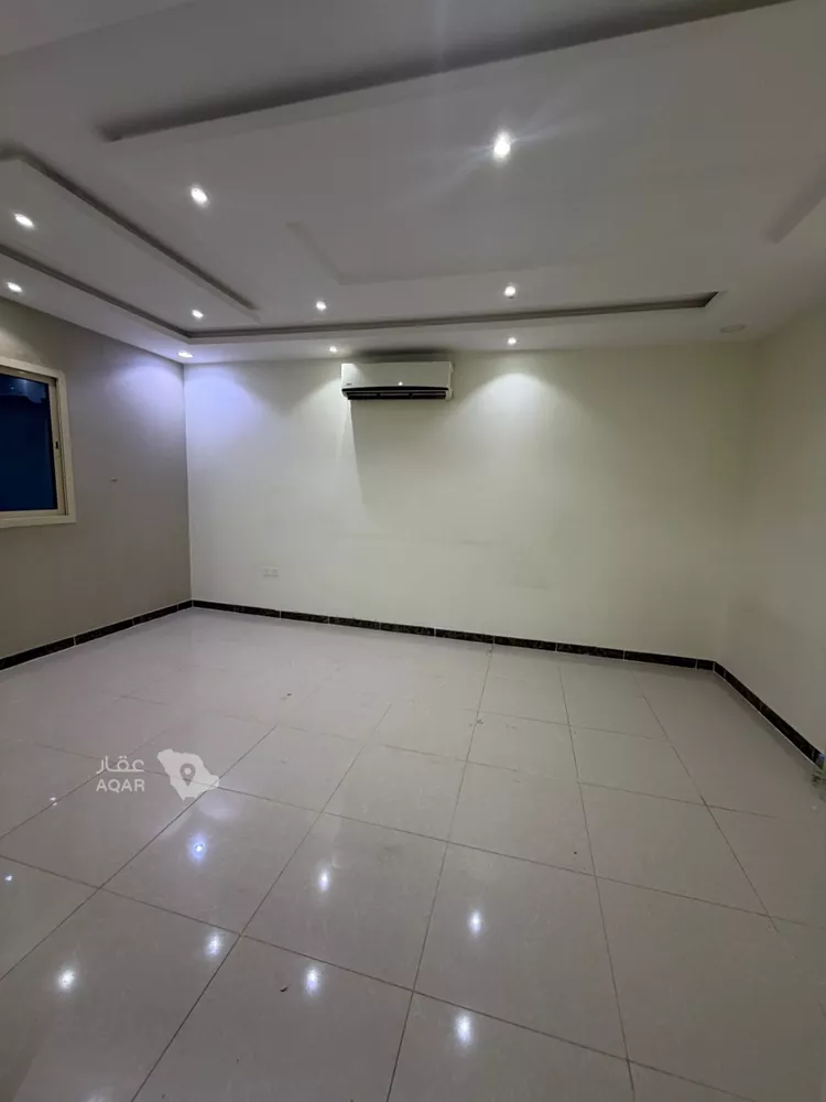 فيلا للإيجار في شارع عبدالباسط بن خليل, حي طويق, مدينة الرياض, منطقة الرياض 12