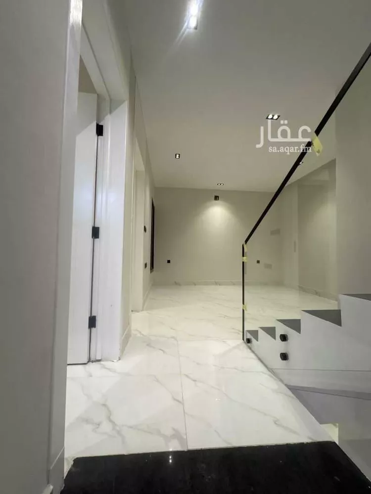 فيلا للبيع في شارع ابن اللبودي, حي السويدي, مدينة الرياض, منطقة الرياض 11