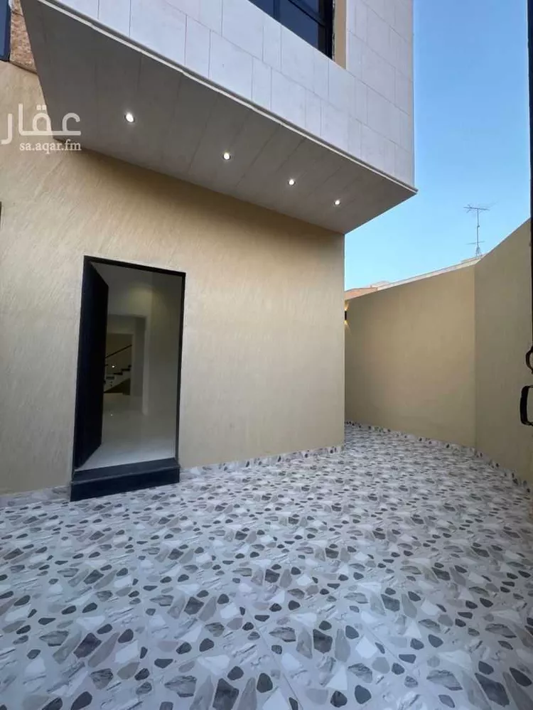 فيلا للبيع في شارع ابن اللبودي, حي السويدي, مدينة الرياض, منطقة الرياض صورة 4