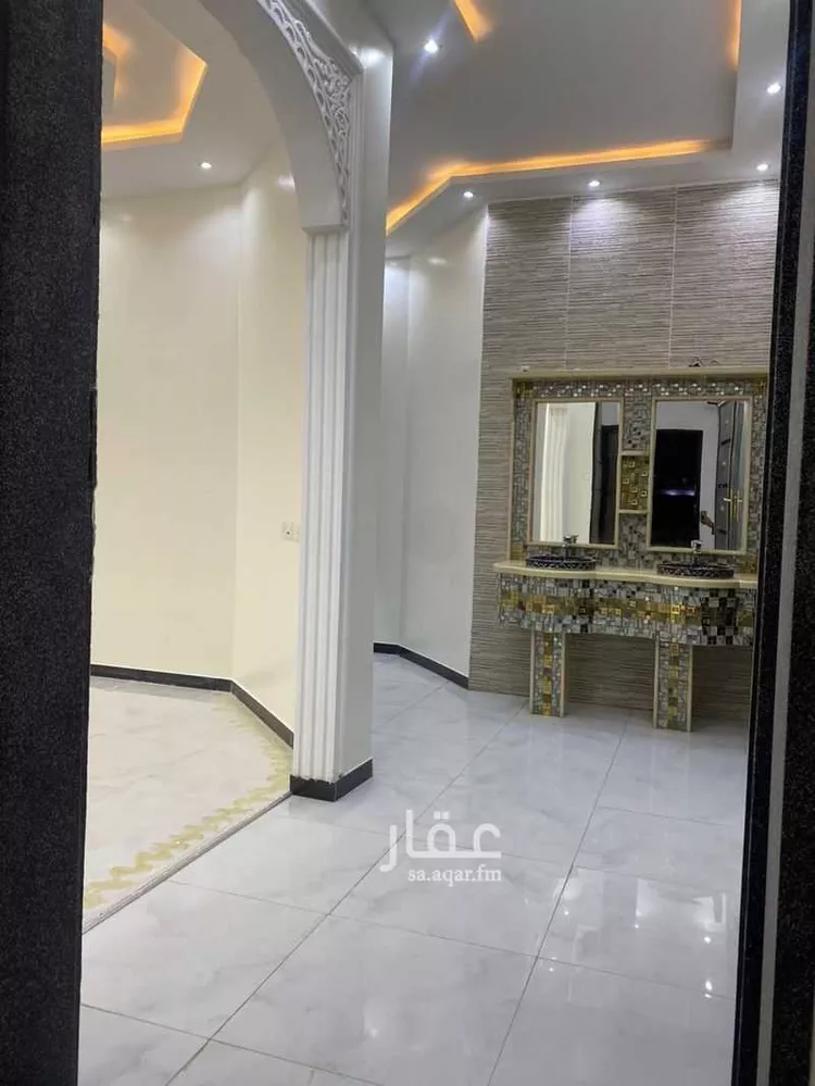 فيلا للبيع في شارع عمر مكرم, حي الرمال, مدينة الرياض, منطقة الرياض 15