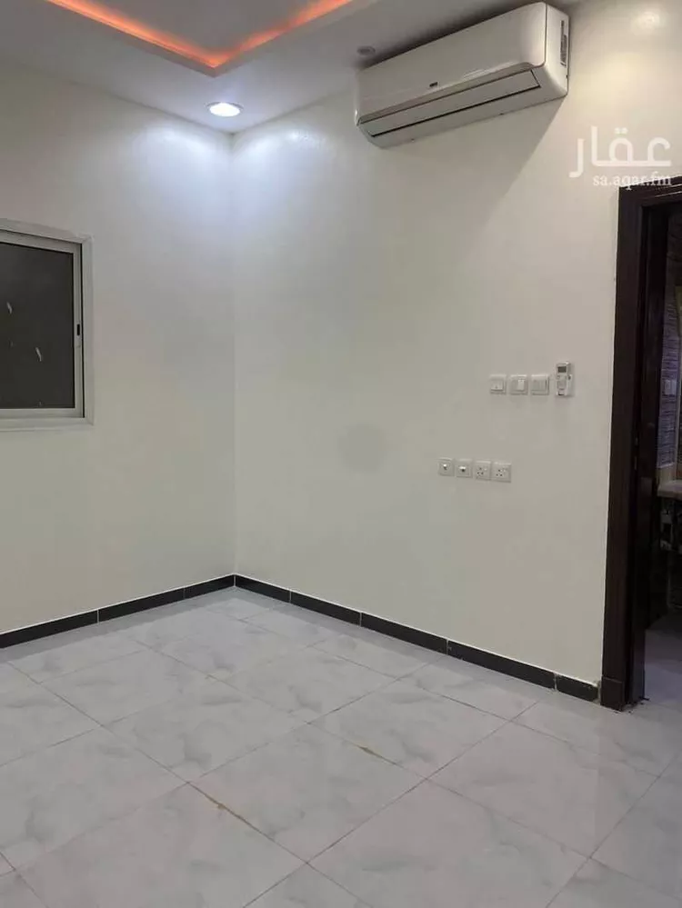فيلا للبيع في شارع عمر مكرم, حي الرمال, مدينة الرياض, منطقة الرياض 16