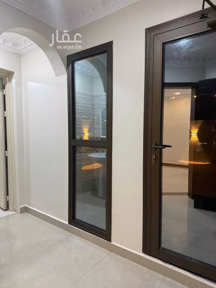 شقة للبيع في شارع بحار, حي هجر, مدينة الدمام, المنطقة الشرقية صورة 2