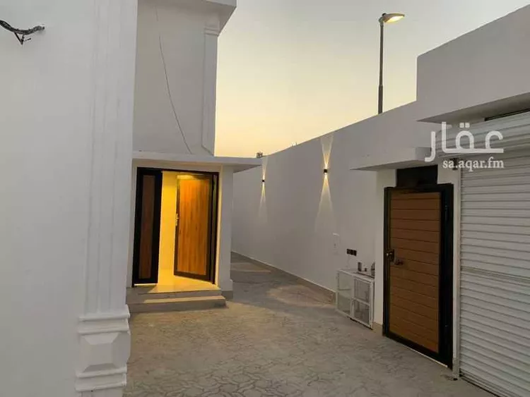 فيلا للإيجار في شارع شريح بن الحارث, حي السليمانية, مدينة الرياض, منطقة الرياض صورة 4
