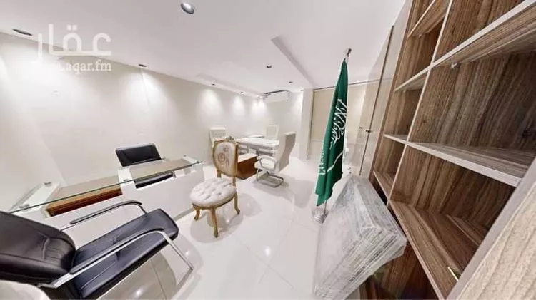 مكتب تجاري للإيجار في شارع الخنساء, حي الشاطئ, مدينة جدة, منطقة مكة المكرمة