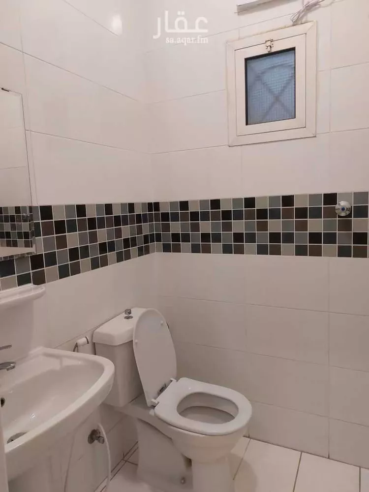 شقة للإيجار في شارع عتبة ابن عزوان, حي الربيع, مدينة ينبع, منطقة المدينة المنورة صورة 3