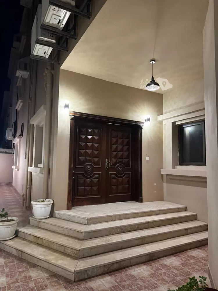 Floor for Rent in Jeddah Al Basateen 3