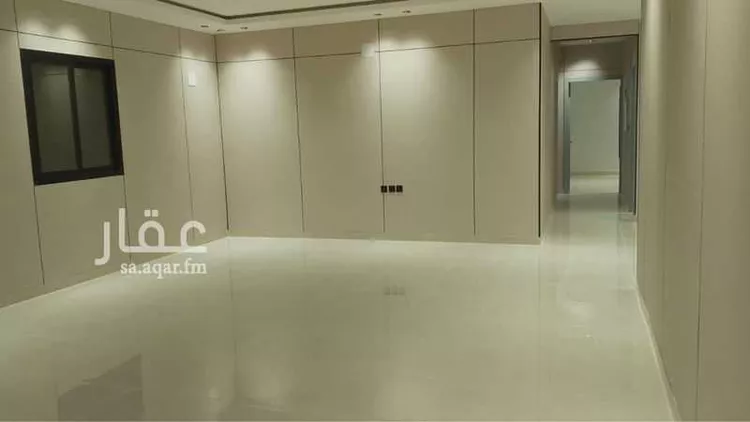 شقة للبيع في شارع المحلاني, حي عكاظ, مدينة الرياض, منطقة الرياض صورة 3