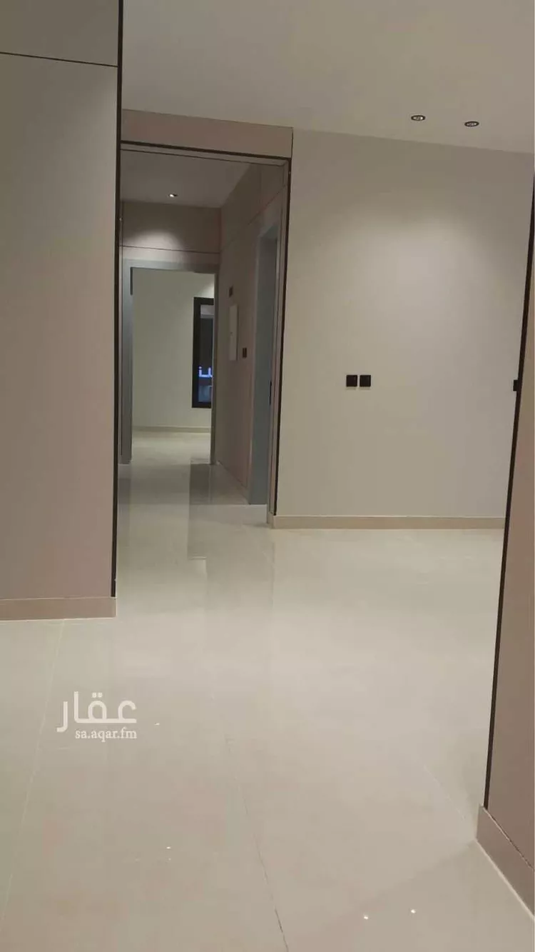شقة للبيع في شارع المحلاني, حي عكاظ, مدينة الرياض, منطقة الرياض صورة 4