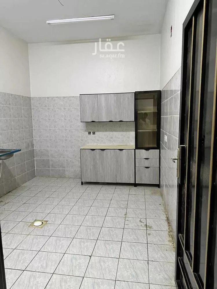 شقة للإيجار في شارع ابن مطير ، حي الشرق ، الرياض ، منطقة الرياض صورة 4