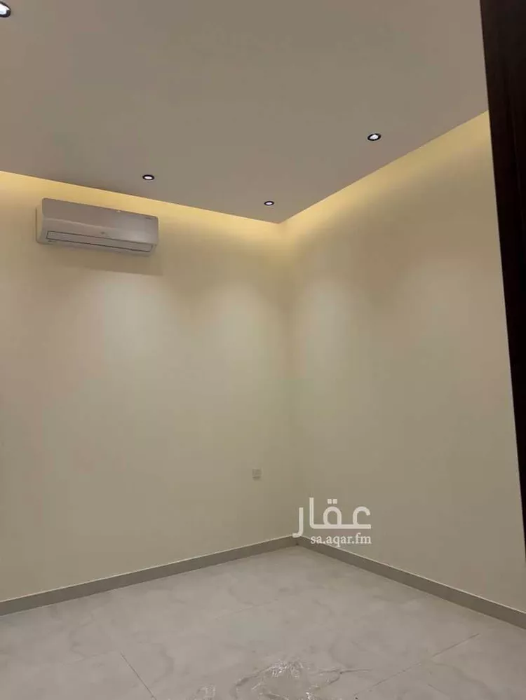 Floor for Rent in Riyadh Ar Rawdah 18