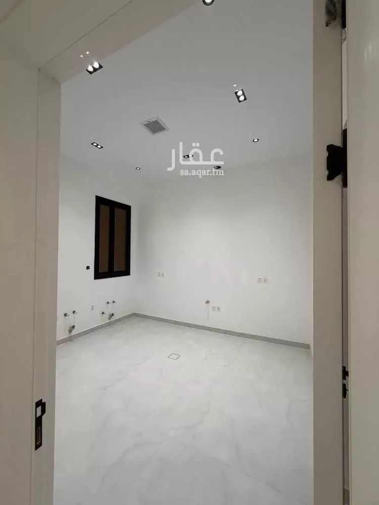 دور للبيع في شارع الضحي, حي الملك فهد, مدينة الرياض, منطقة الرياض 16