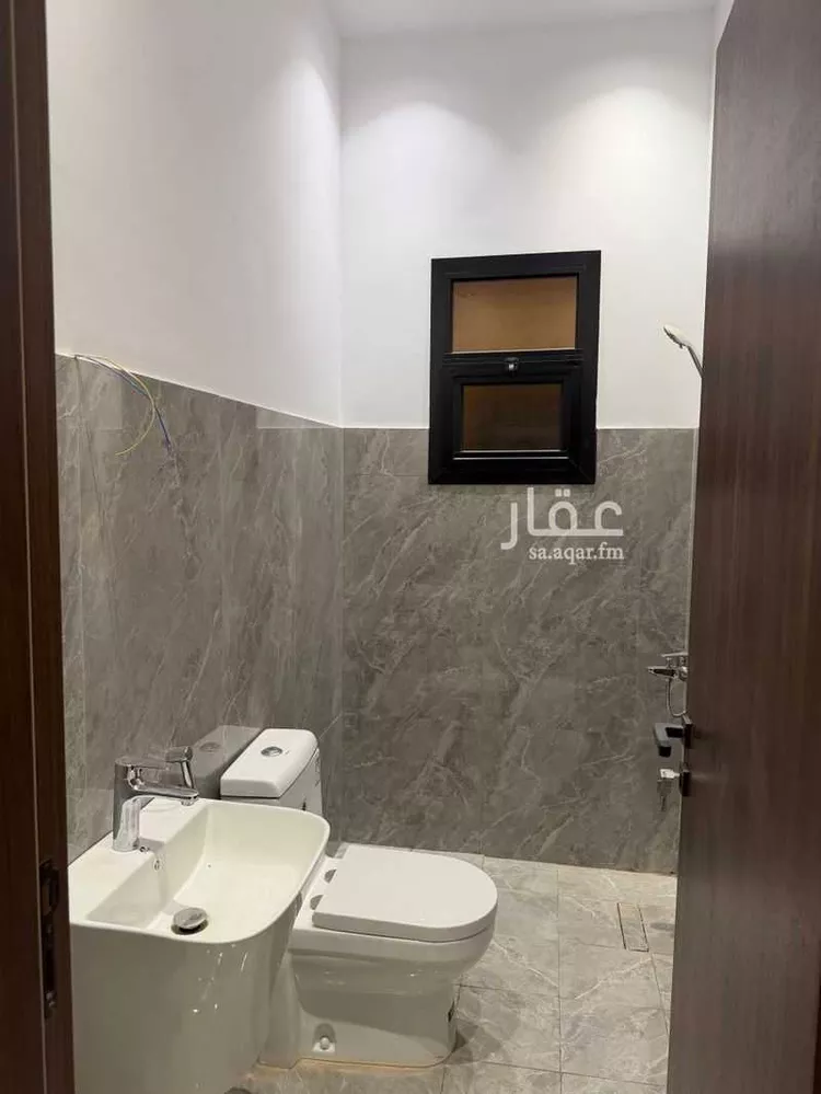 Floor for Rent in Riyadh Ar Rawdah 7