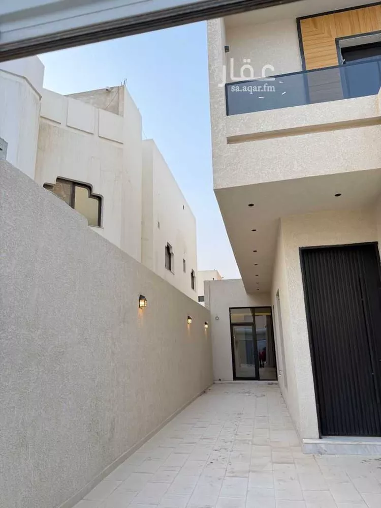 دور للبيع في شارع الضحي, حي الملك فهد, مدينة الرياض, منطقة الرياض 25