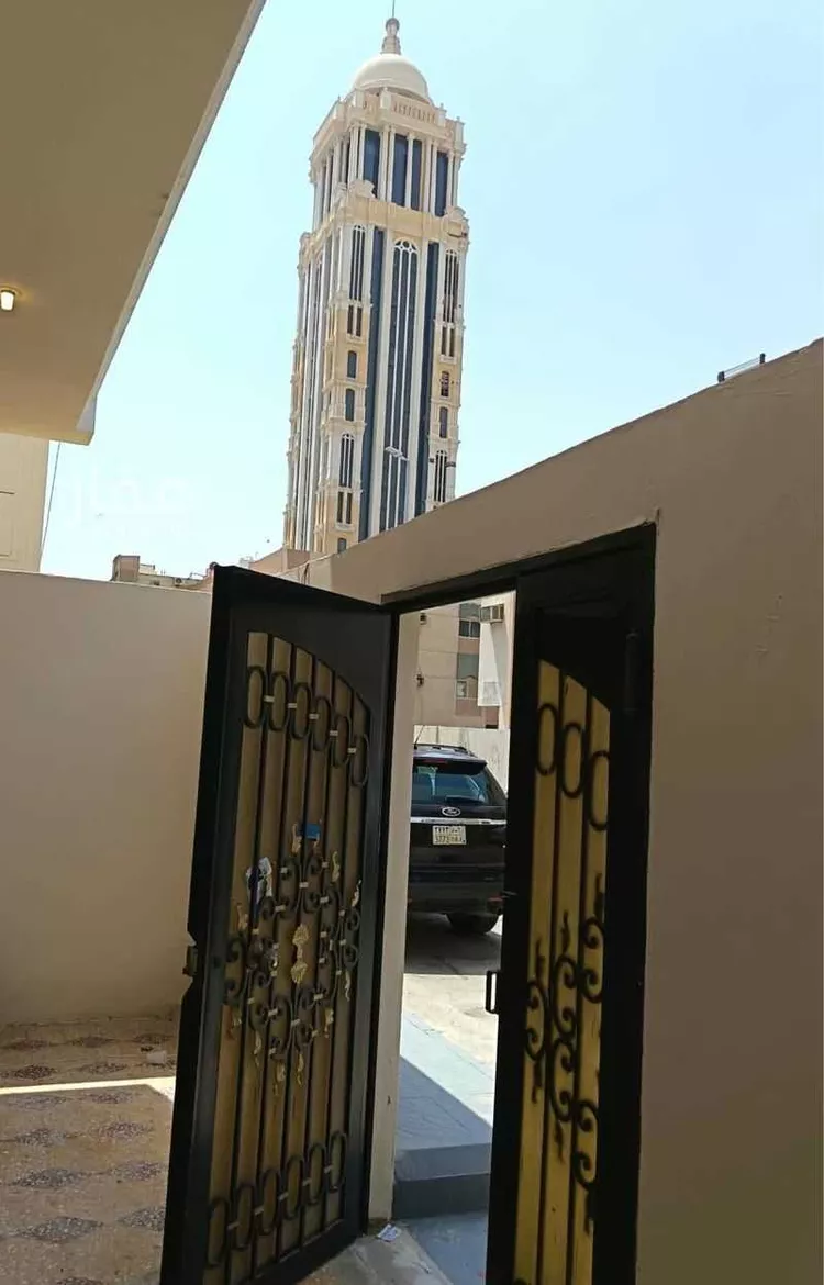 Floor for Rent in Riyadh Al Olaya