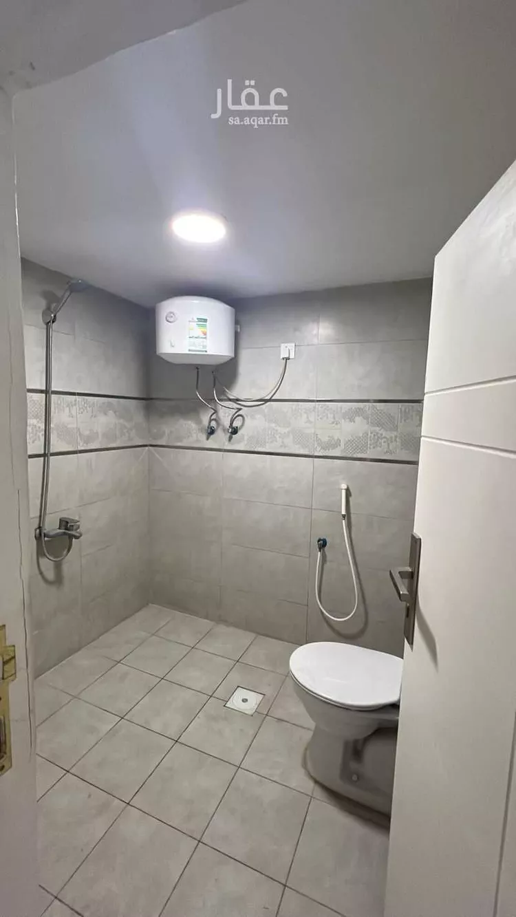 عمارة للبيع في شارع المصيف, حي الريان, مدينة الطائف, منطقة مكة المكرمة صورة 5