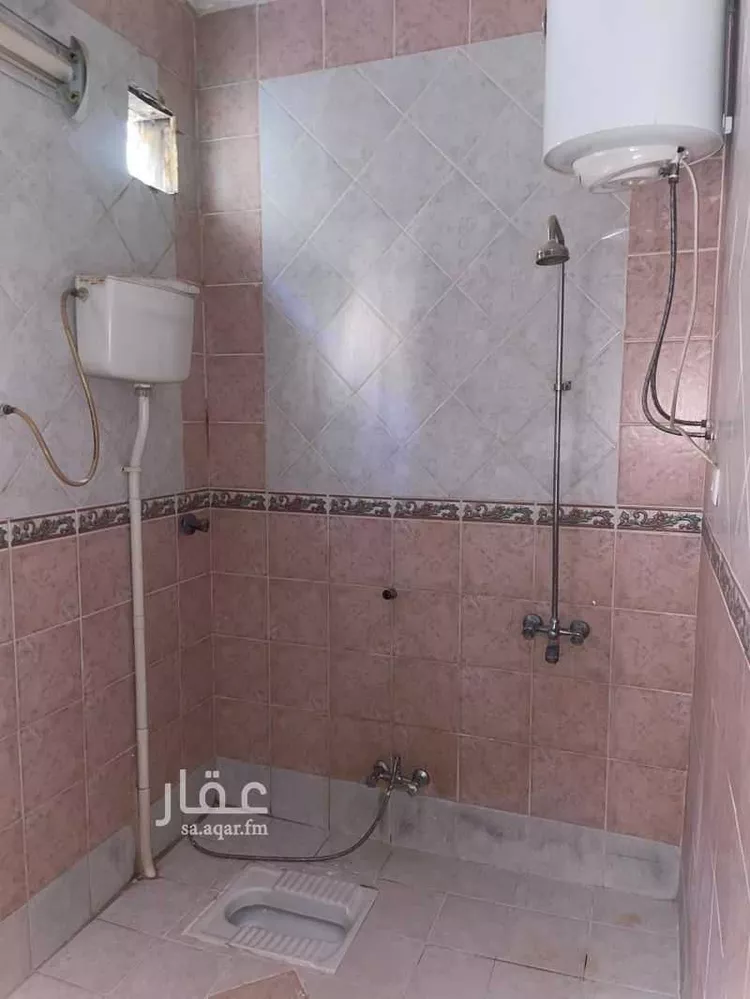 شقة للإيجار في شارع الامام سعود بن عبدالعزيز بن محمد ، حي الخالدية - الدرعية ، الرياض ، الدرعية صورة 4