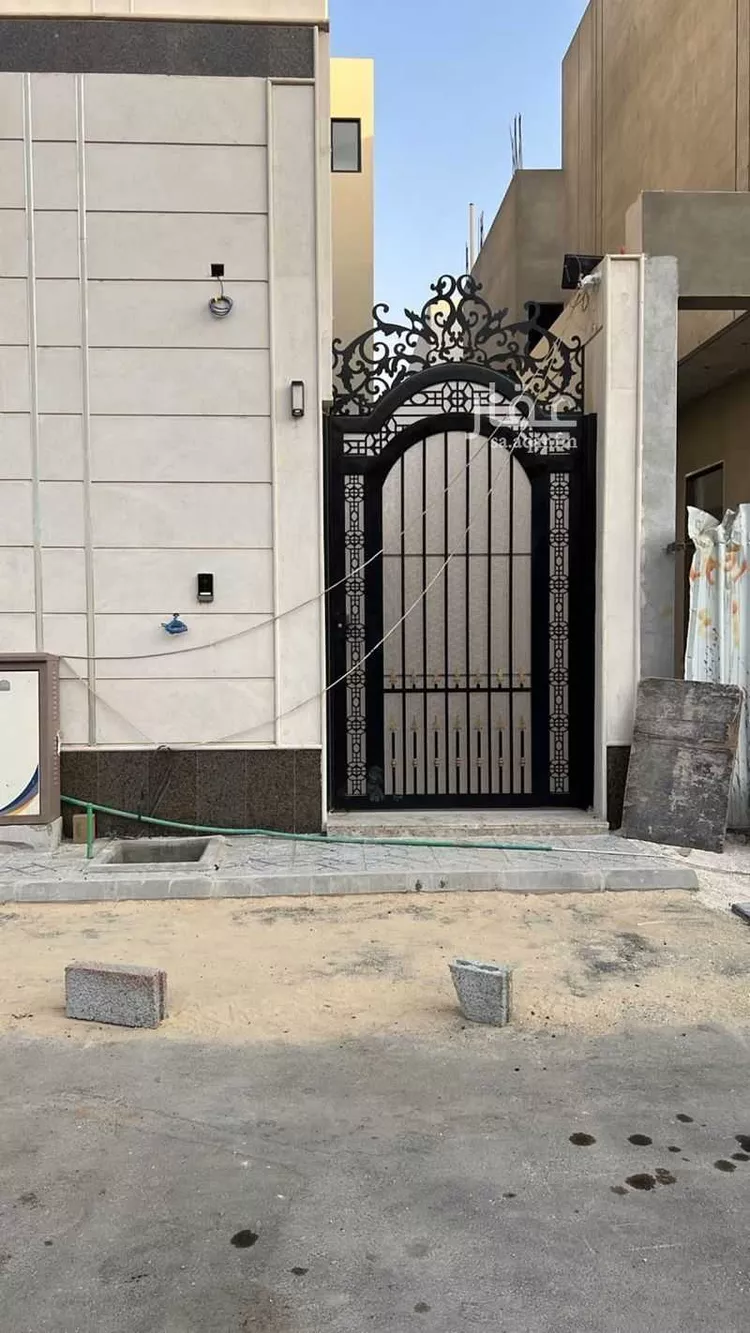 Studio for rent in Riyadh Al Khaleej 8