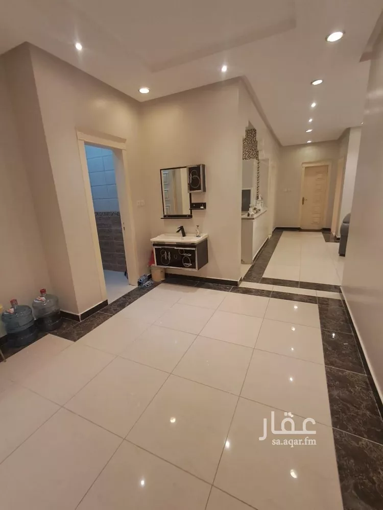 شقة للإيجار في شارع شهيد الدين ثم الوطن يحيى محمد يحيى الش, حي القيروان, مدينة الرياض, منطقة الرياض