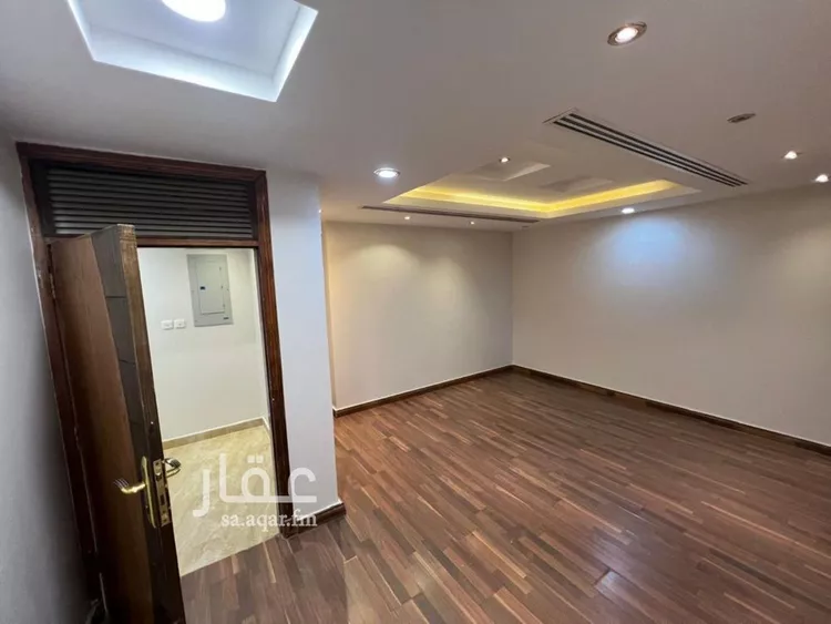 شقة للإيجار في شارع رقم 379, حي الملقا, مدينة الرياض, منطقة الرياض صورة 3