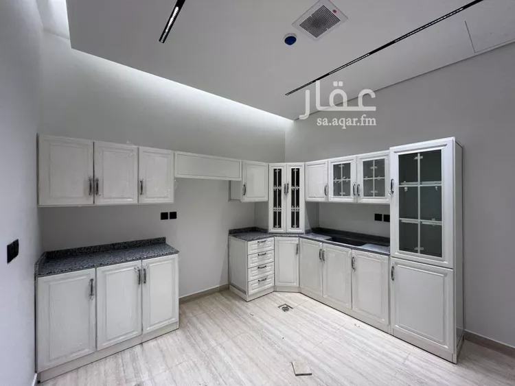 شقة للإيجار في شارع صفية بنت أبي طاهر, حي المهدية, مدينة الرياض, منطقة الرياض