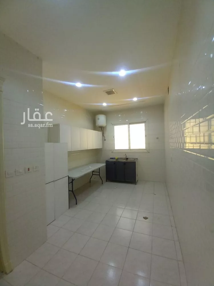 شقة للإيجار في شارع صفية بنت أبي طاهر, حي المهدية, مدينة الرياض, منطقة الرياض