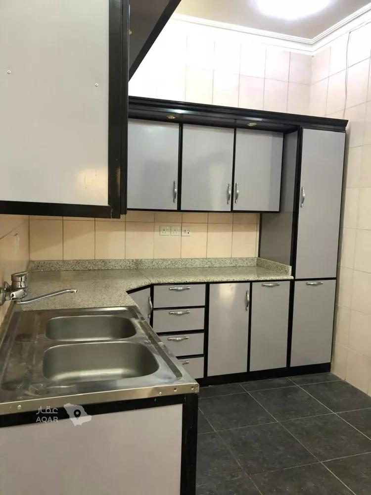Apartment for Rent in Riyadh Al Malqa 6