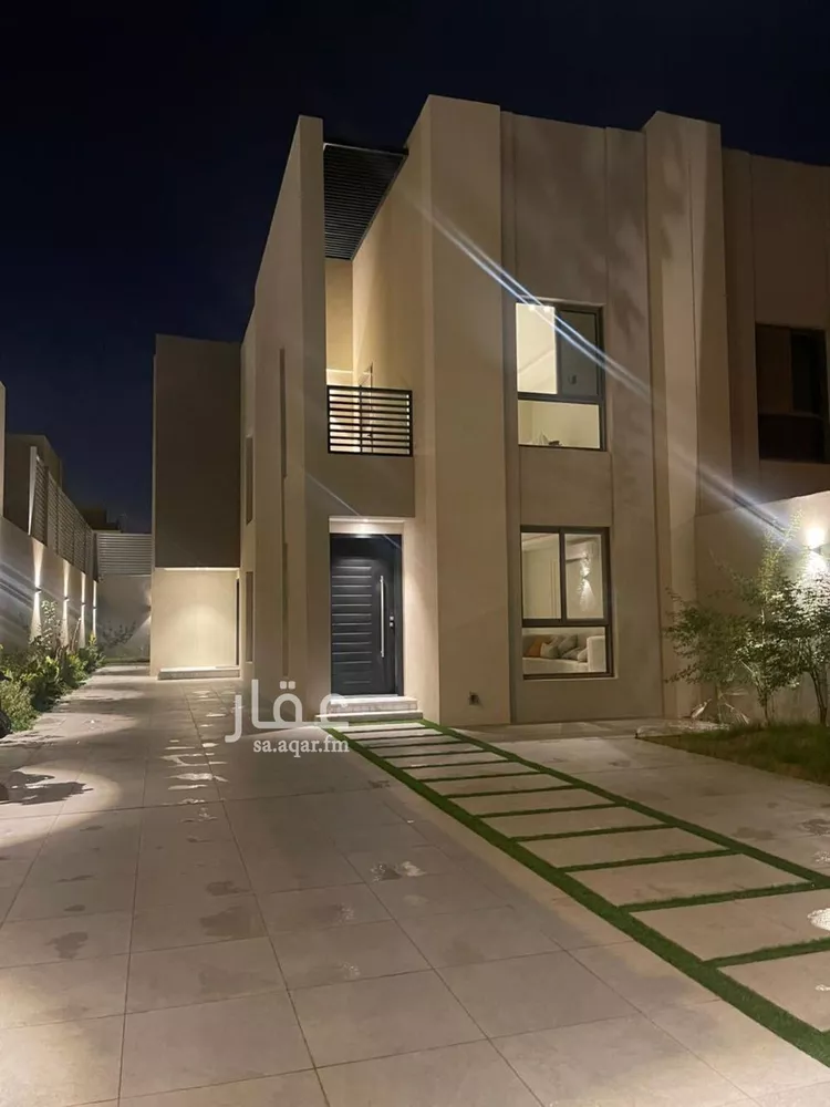 فيلا للبيع في شارع ابي المكارم بن مفرج, حي عكاظ, مدينة الرياض, منطقة الرياض