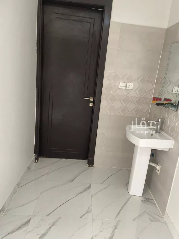 شقة للإيجار في شارع القوارشة, حي الحزم, مدينة الرياض, منطقة الرياض صورة 4
