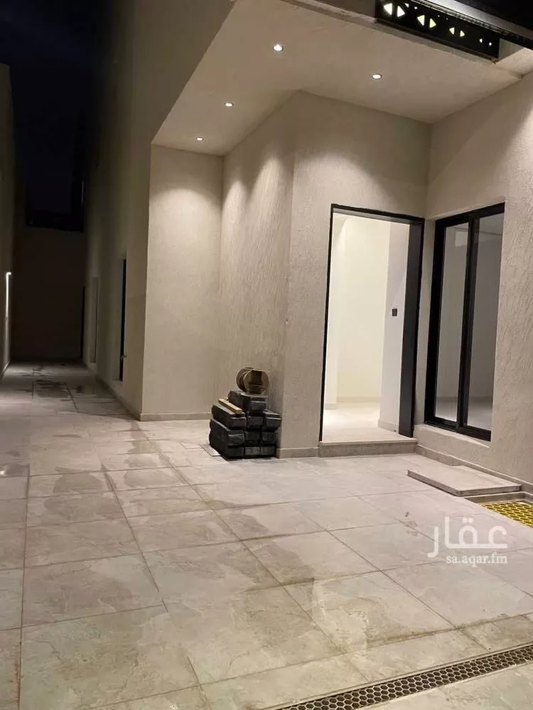 فيلا للبيع في شارع الصيرفي, حي النظيم, مدينة الرياض, منطقة الرياض صورة 2