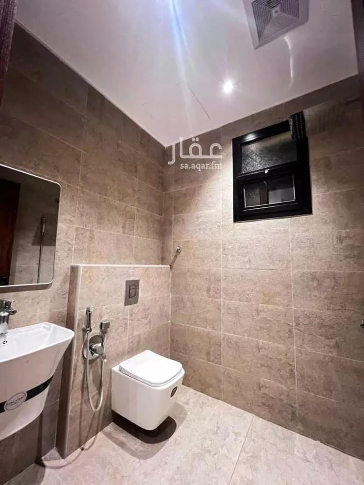 فيلا للبيع في شارع سعيد بن شعبان, حي الرمال, مدينة الرياض, منطقة الرياض 7