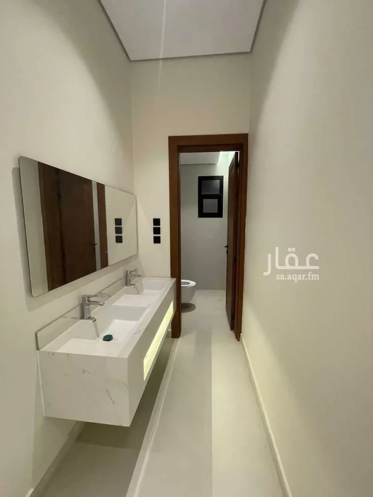 فيلا للبيع في شارع الصيرفي, حي النظيم, مدينة الرياض, منطقة الرياض صورة 5