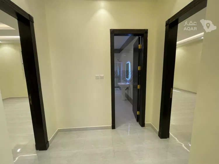 شقة للإيجار في شارع مدائن صالح, حي العليا, مدينة الرياض, منطقة الرياض 15
