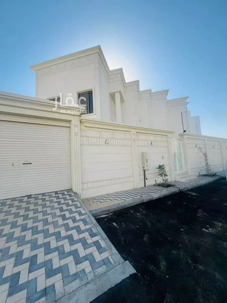 فيلا للبيع في شارع سلمان الحنبلي, حي ضاحية الملك فهد, مدينة الدمام, المنطقة الشرقية صورة 3