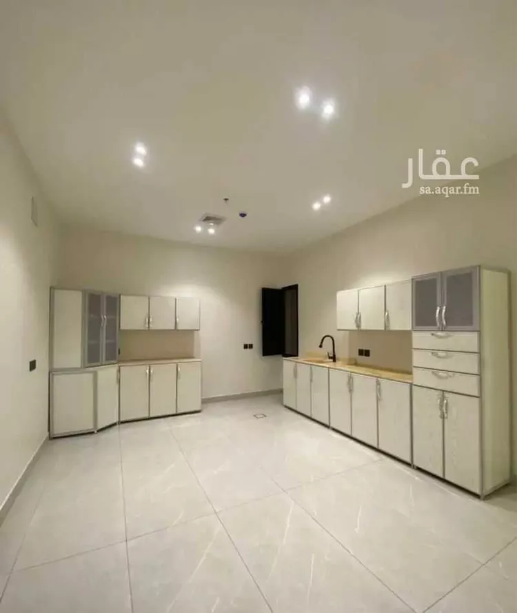 شقة للإيجار في شارع 12ب, حي الحمراء, مدينة الخبر, المنطقة الشرقية صورة 2