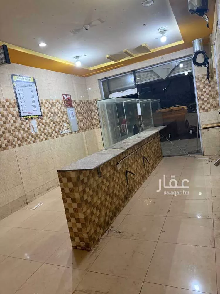 محل للإيجار في شارع الملك سعود ، حي قلعة مخيط ، المدينة المنورة ، منطقة المدينة المنورة صورة 3