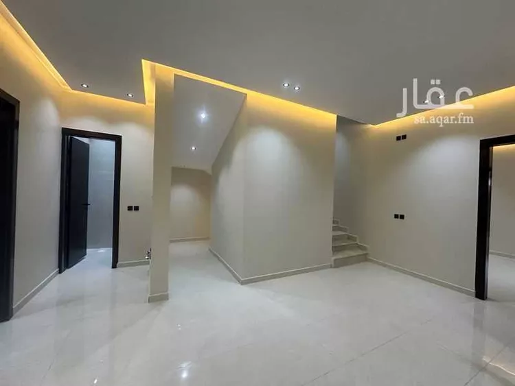 فيلا للبيع في شارع الاحوص ابن مسعود ابن كعب, حي المستقبل, مدينة المجمعة, منطقة الرياض صورة 5