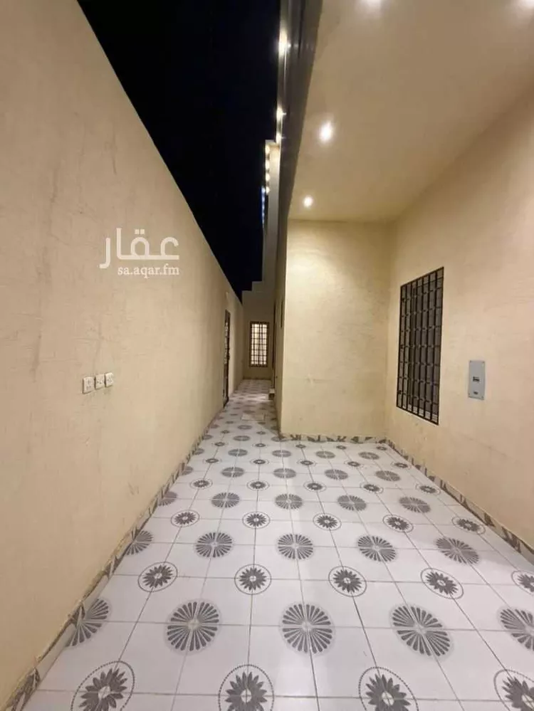 فيلا للإيجار في شارع احمد بن سعادة, حي الرمال, مدينة الرياض, منطقة الرياض صورة 3