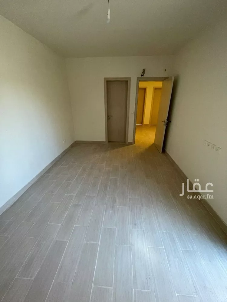 فيلا للإيجار في شارع أحمد الغافقي, حي الإسكان الأول, مدينة الاحساء, المنطقة الشرقية صورة 5