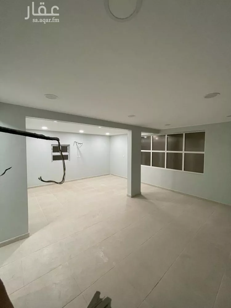 مكتب تجاري للإيجار في شارع المنصور بن أبي عامر, حي الإسكان1, مدينة الاحساء, المنطقة الشرقية صورة 5